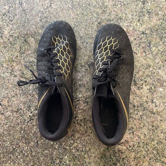 Nike Soccer Cleats! - Picture 1 of 3